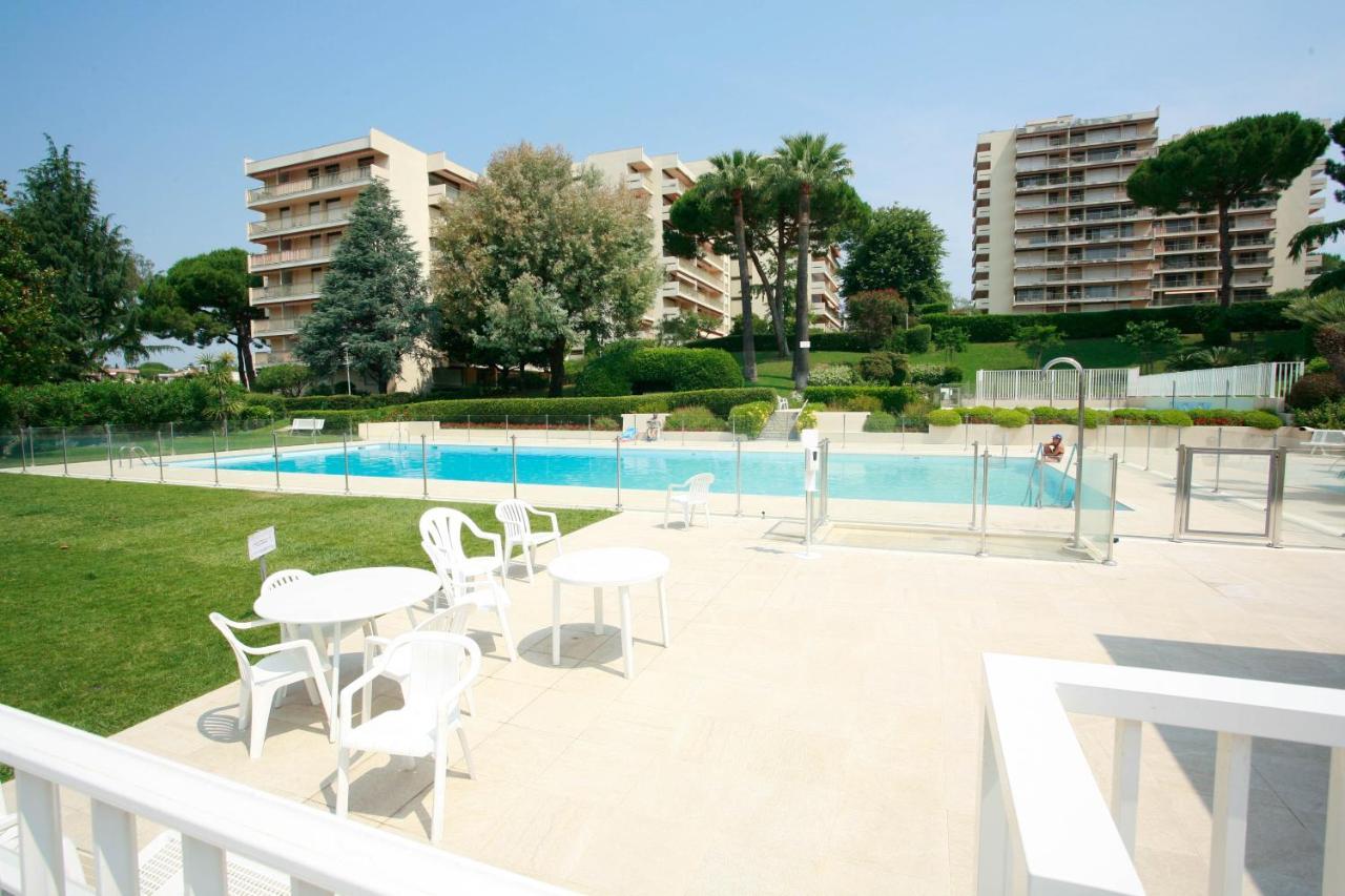 Le Tamaris - Terrasse Vue Sur Mer - Piscine, Tennis & Jardin Διαμέρισμα Αντίμπ Εξωτερικό φωτογραφία